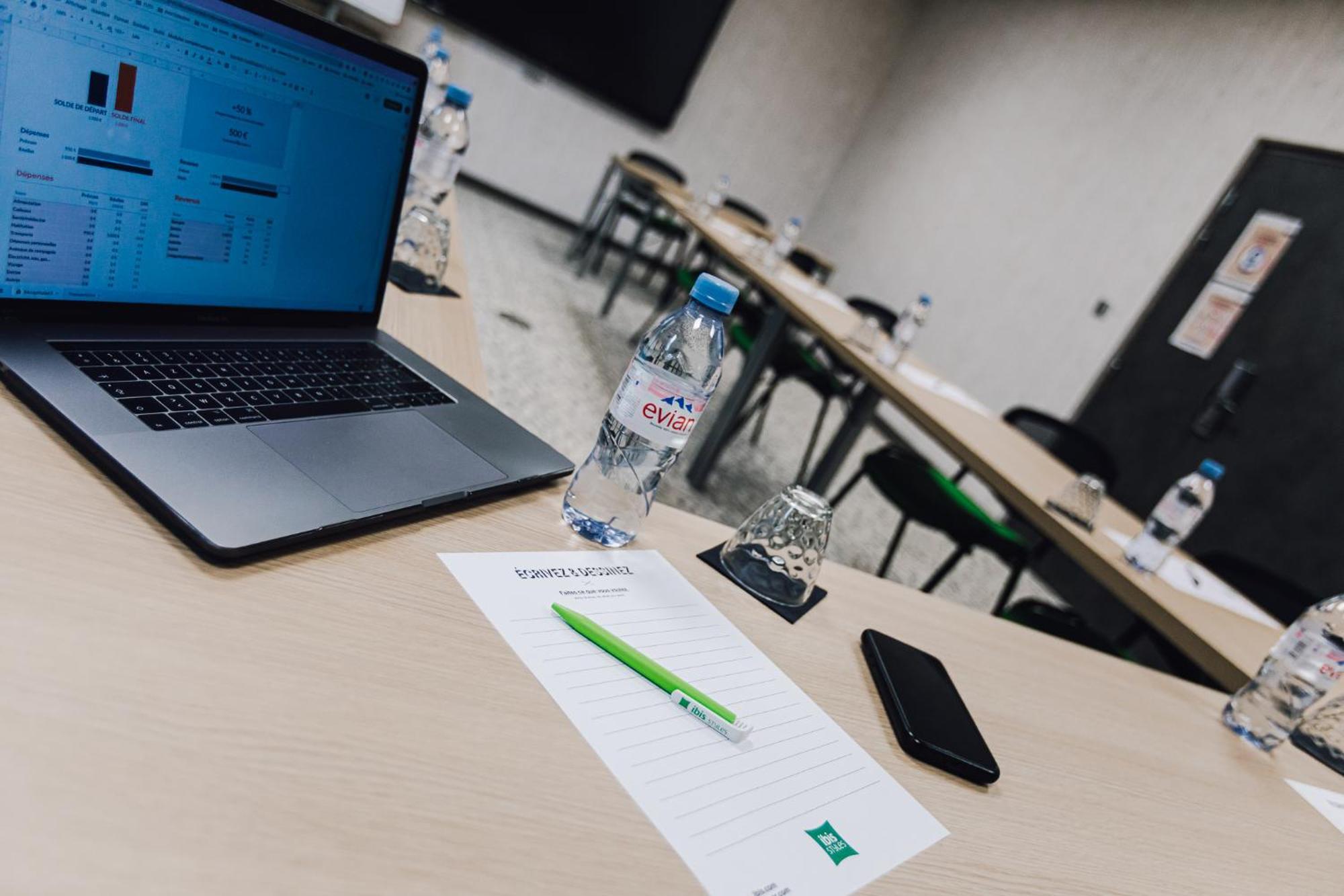 Ibis Styles Contres-Cheverny Le Controis-en-Sologne Buitenkant foto